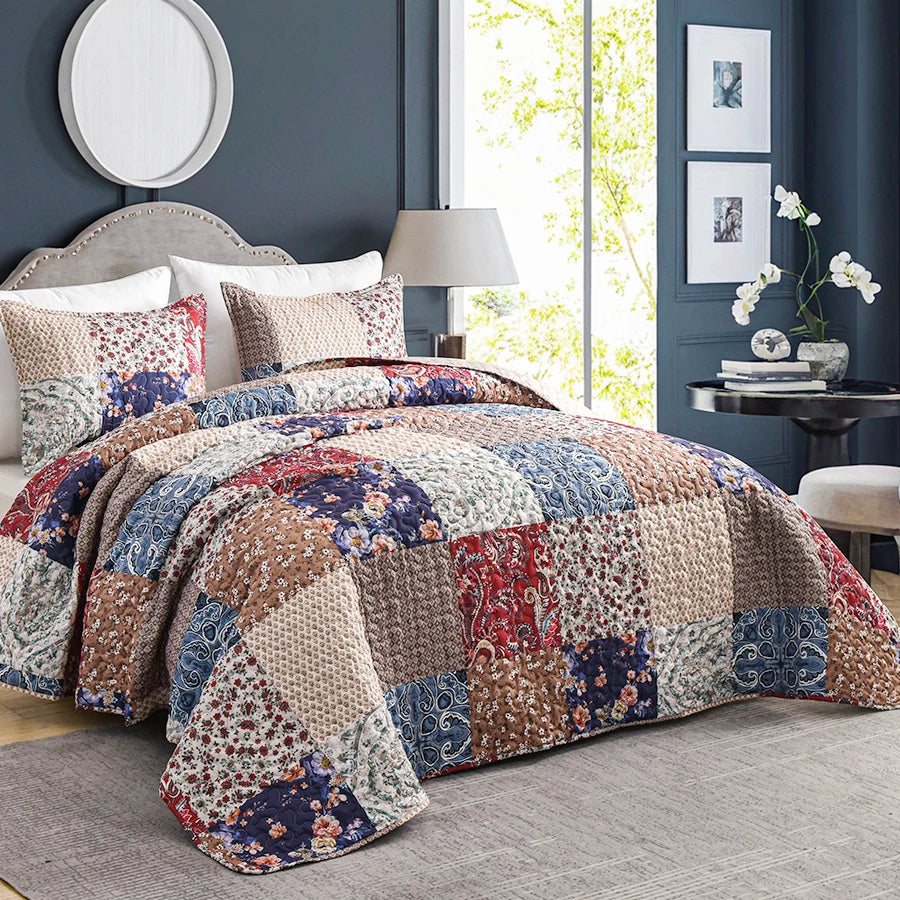 Universal 4 Seasons Bed Cover Set Quilted Polyester Bedding