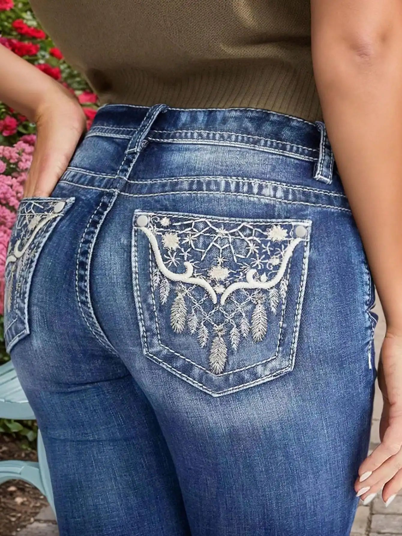 Flare Womens Jeans With Embroidered Wash Details For Comfort