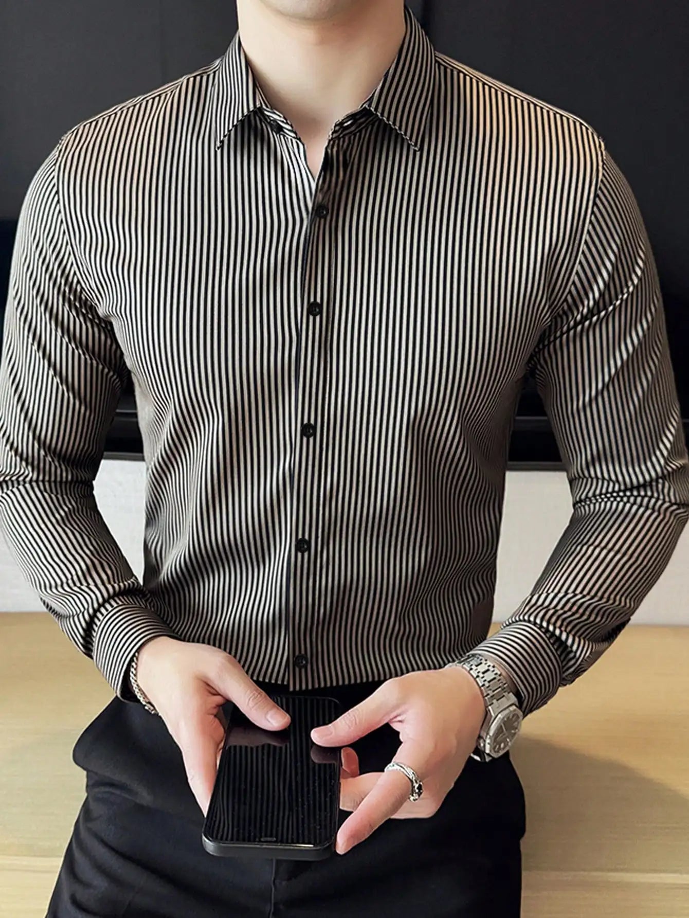 Men's Slim Fit Stripe Long Sleeve Business Casual Shirt